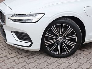 Volvo  T8 Inscription Plug-In Hybrid AWD
