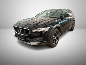 Volvo  B4 Cross Country Plus AWD