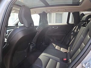 Volvo  B5 Cross Country Ultimate AWD*AZV*Standh*B&W