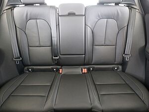 Volvo  B3 Plus Dark FWD