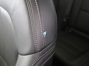 Volvo  B3 Plus Dark FWD