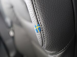 Volvo  T8 Ultra Dark Recharge Plug-In Hybrid AWD