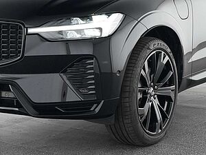 Volvo  Plus Black Edition Recharge Plug-In Hybrid