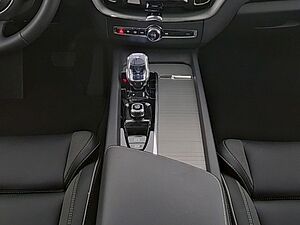 Volvo  Plus Black Edition Recharge Plug-In Hybrid