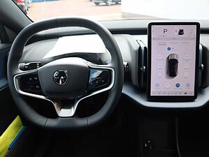 Volvo  Ultra AWD Performance Pure Electric