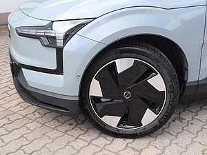 Volvo  Ultra AWD Performance Pure Electric