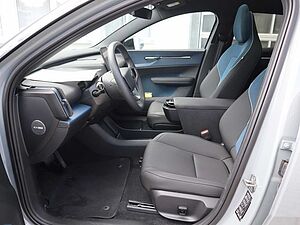 Volvo  Ultra AWD Performance Pure Electric