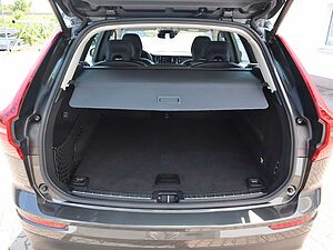 Volvo  D5 Momentum AWD