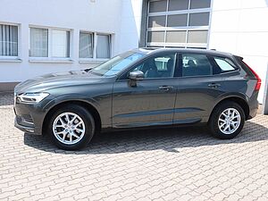 Volvo  D5 Momentum AWD