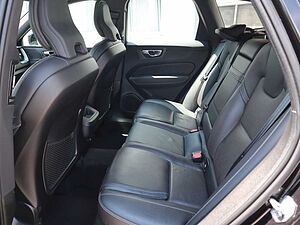 Volvo  D4 Inscription FWD