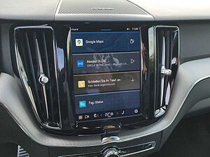 Volvo B4 R Design AWD