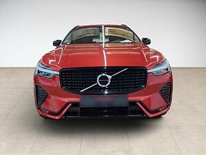 Volvo  B4 R Design AWD