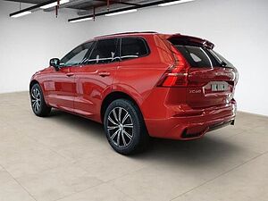 Volvo  B4 R Design AWD