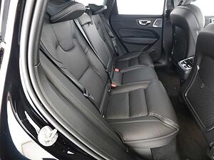 Volvo  B5 AWD Ultimate Black Edition Auto