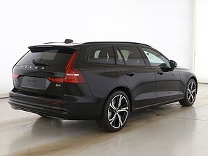Volvo  B4 Ultra Dark*AHK*Hear up*