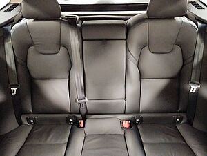 Volvo  B4 Plus Dark AWD*Standh. *FrontsH*