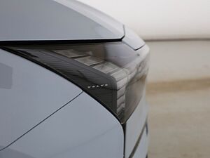 Volvo  Ultra AWD Performance Pure Electric