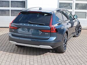 Volvo  B5 Cross Country Plus AWD
