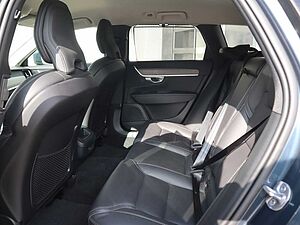 Volvo  B5 Cross Country Plus AWD