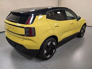 Volvo  Ultra 2WD Pure Electric
