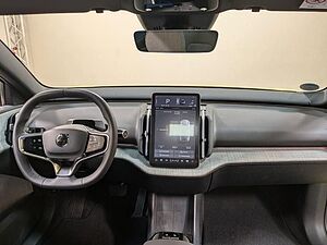 Volvo  Ultra 2WD Pure Electric