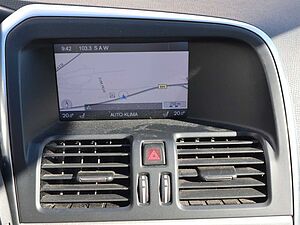 Volvo  D5 Momentum AWD