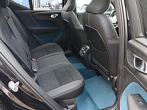 Volvo  Ultimate Recharge Pure Electric AWD
