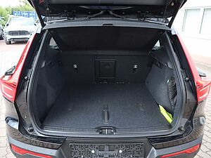 Volvo  Ultimate Recharge Pure Electric AWD