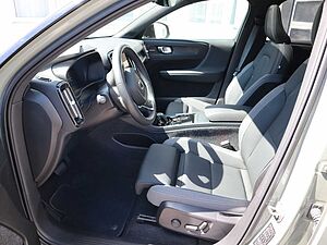 Volvo  Ultimate Recharge Pure Electric AWD