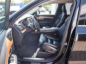 Volvo  B5 Inscription AWD