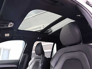 Volvo  B5 R Design AWD