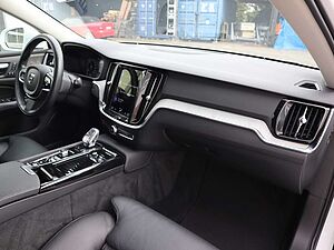 Volvo  T6 AWD Inscription Recharge