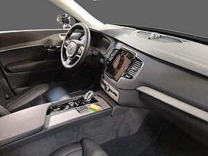 Volvo  T8 Ultra Dark Recharge Plug-In Hybrid AWD