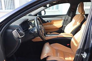 Volvo  Pro AWD HUD*StzLüft*360°