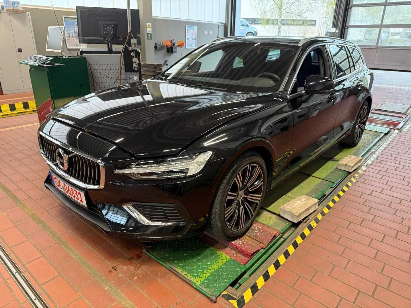 Volvo  Recharge T6 AWD Inscr Expr Aut. /360°/AHK/ACC