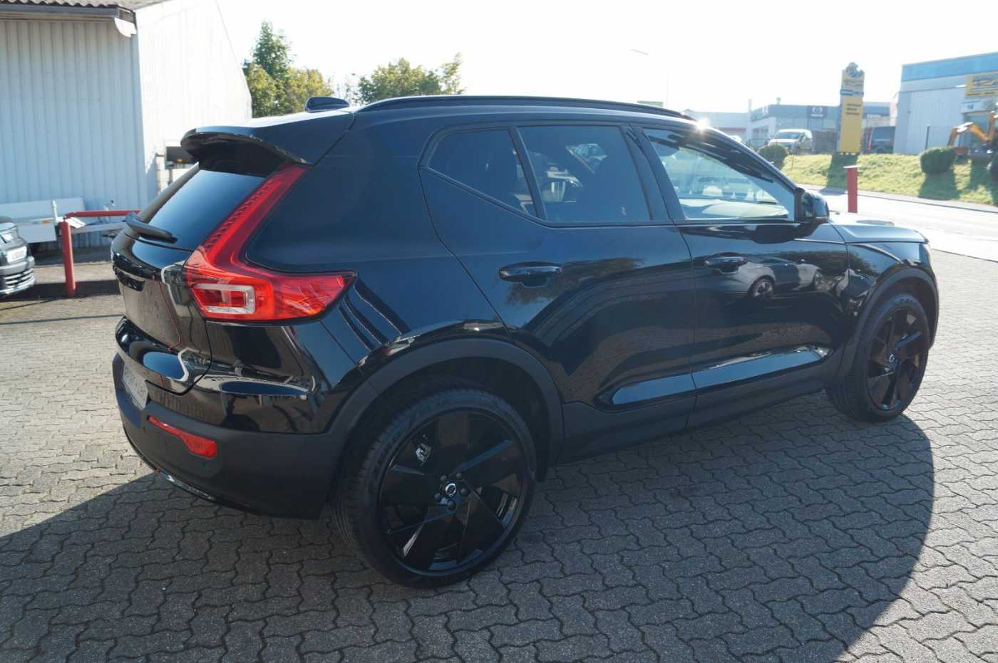 Volvo  Twin Perfor. AWD Ultra Black Edit. Aut. /AHK