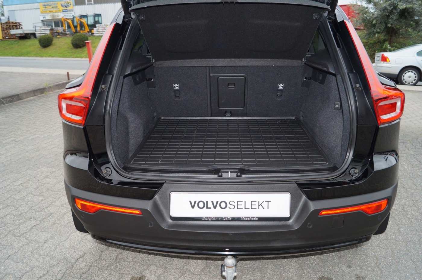 Volvo  Recharge T5 2WD Plus Dark DKG/AHK/Leder/360