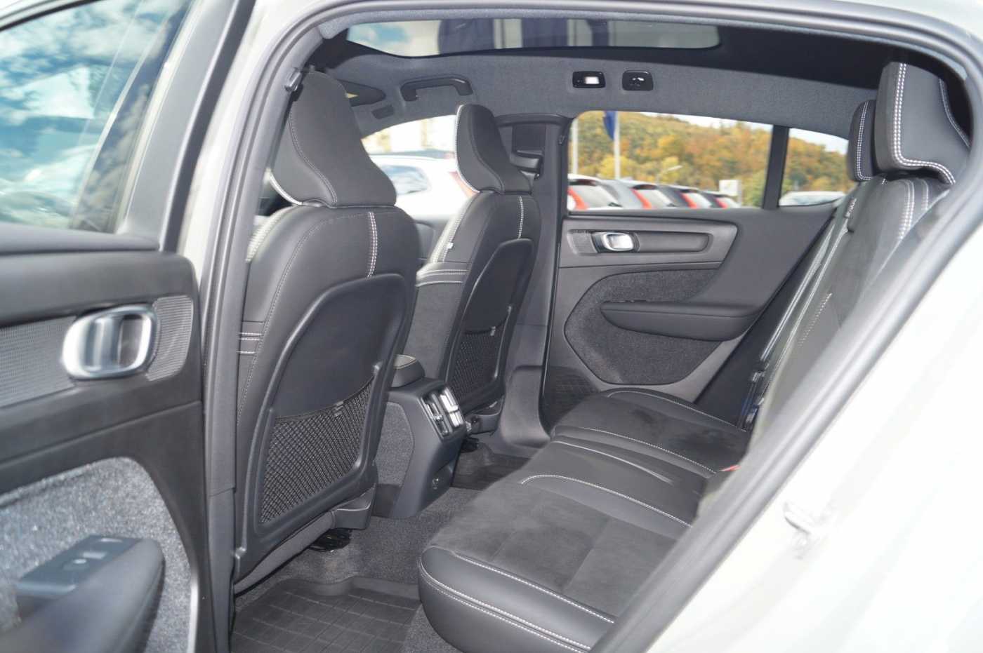 Volvo  Recharge Single 2WD Aut. /Connect/Wärmep. /AHK