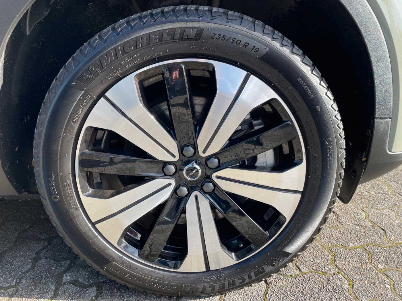 Volvo  Recharge Single 2WD Aut. /Connect/Wärmep. /AHK