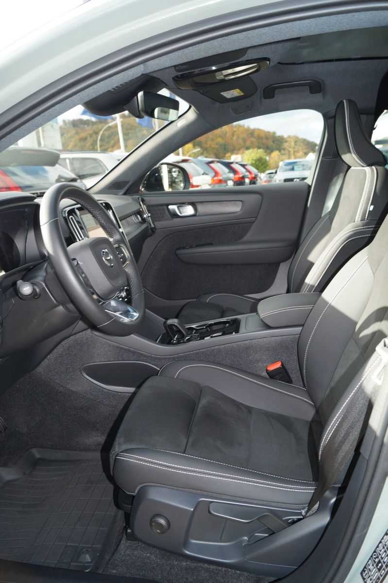 Volvo  Recharge Single 2WD Aut. /Connect/Wärmep. /AHK