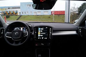 Volvo  Recharge T4 2WD Inscription Expression DKG