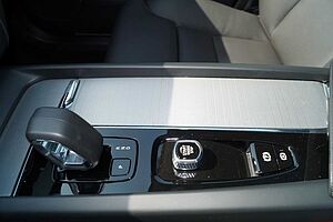 Volvo  T8 AWD PlugIn Hybrid Plus Dark Aut/360°/20'