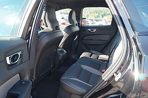 Volvo  B5 AWD Benzin Black Edition Aut/Luftf/Headu