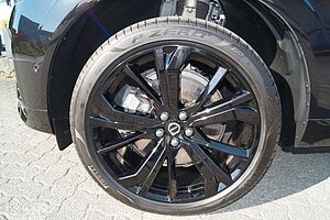 Volvo  B5 AWD Benzin Black Edition Aut/Luftf/Headu