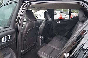 Volvo  Recharge T5 2WD Plus Dark DKG/AHK/Leder/360
