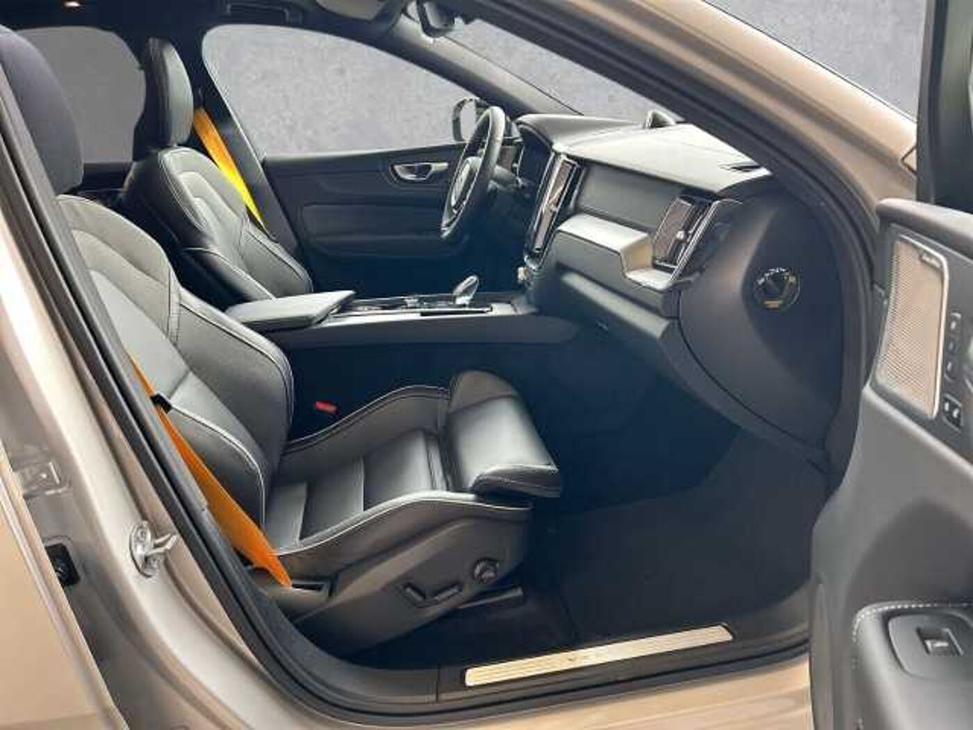 Volvo  Polestar Engineered T8 Bowers&Wilkins/360°