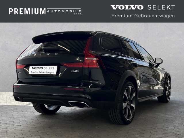 Volvo  Cross Country Pro AWD B4 HUD ACC Pano