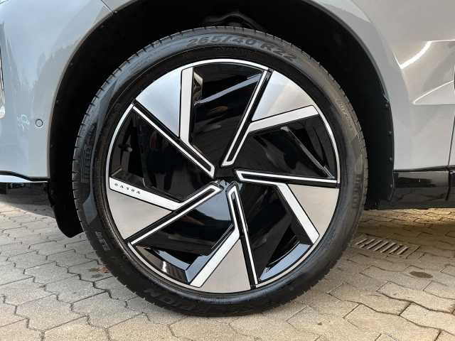 Volvo  Ultra Pure Electric AWD Twin Motor 7-Sitzer B&W/Pilot-As. /22''
