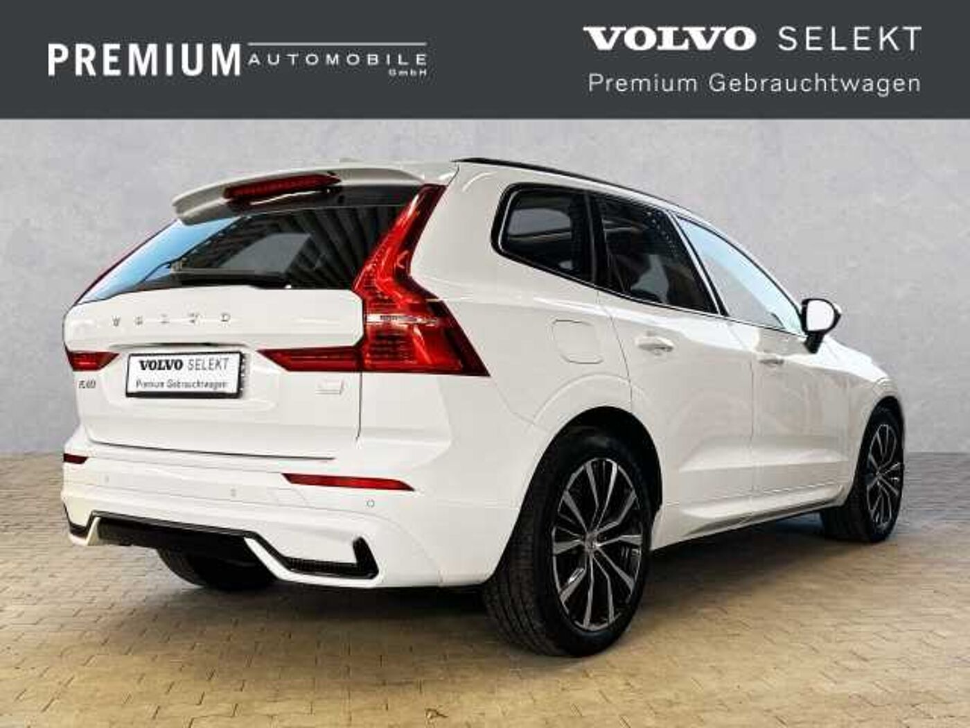 Volvo  Ultimate Dark Recharge AWD T8 EU6d Pano HUD ACC