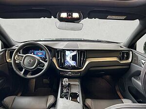 Volvo  Plus Dark 2WD B4 Benzin EU6d Harman/kardon 360° Pano